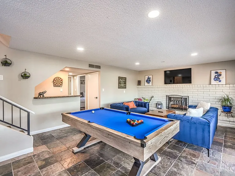 5198 Hibbetts Dr — Photo 4