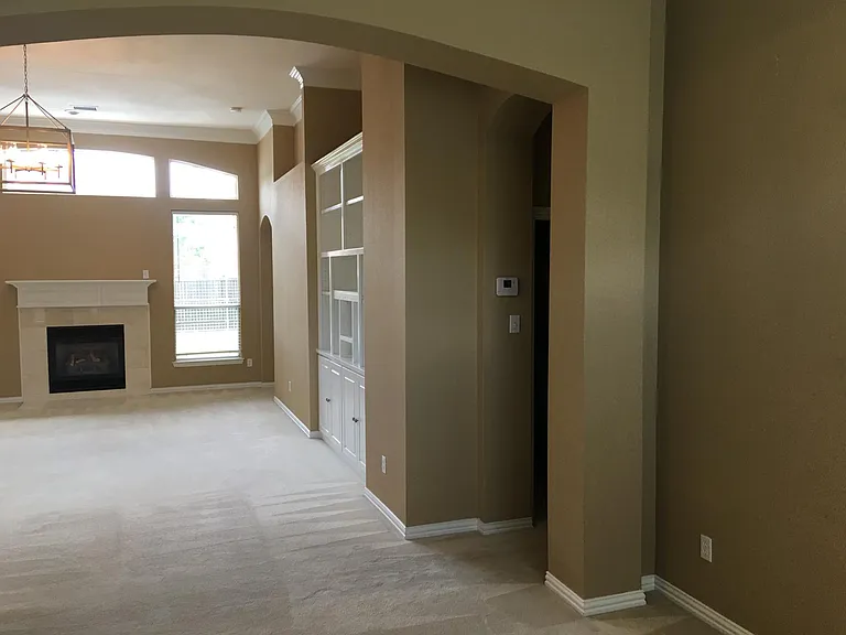 3608 Flintstone Dr — Photo 8