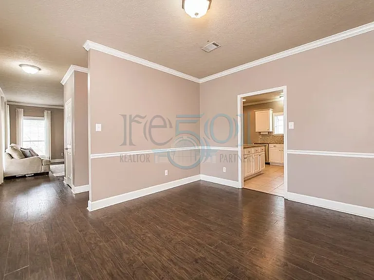 1241 Kierre Loop — Photo 8