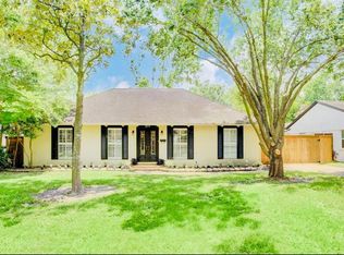 9619 Val Verde St, Houston, TX 77063