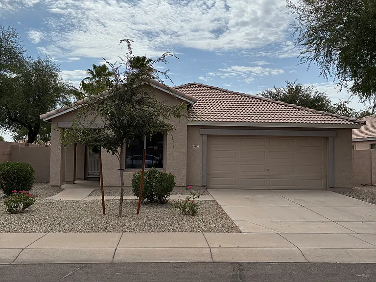 3892 S Tower Ave — Photo 1