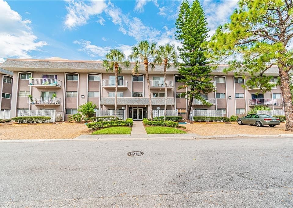 1st image of 4607 W Fig St Unit 103