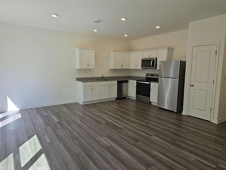 3560 Eagle Ct SW — Photo 14