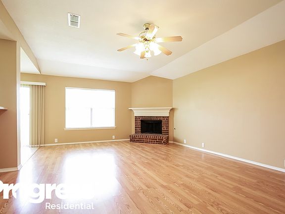 2nd image of 1020 Beechwood Dr