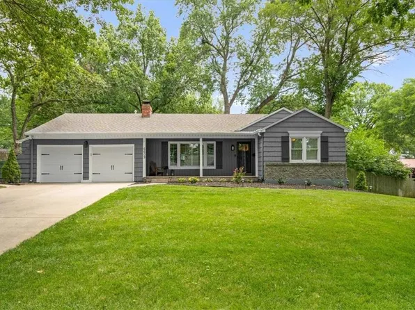 6609 W 65th Ter, Overland Park, KS 66202