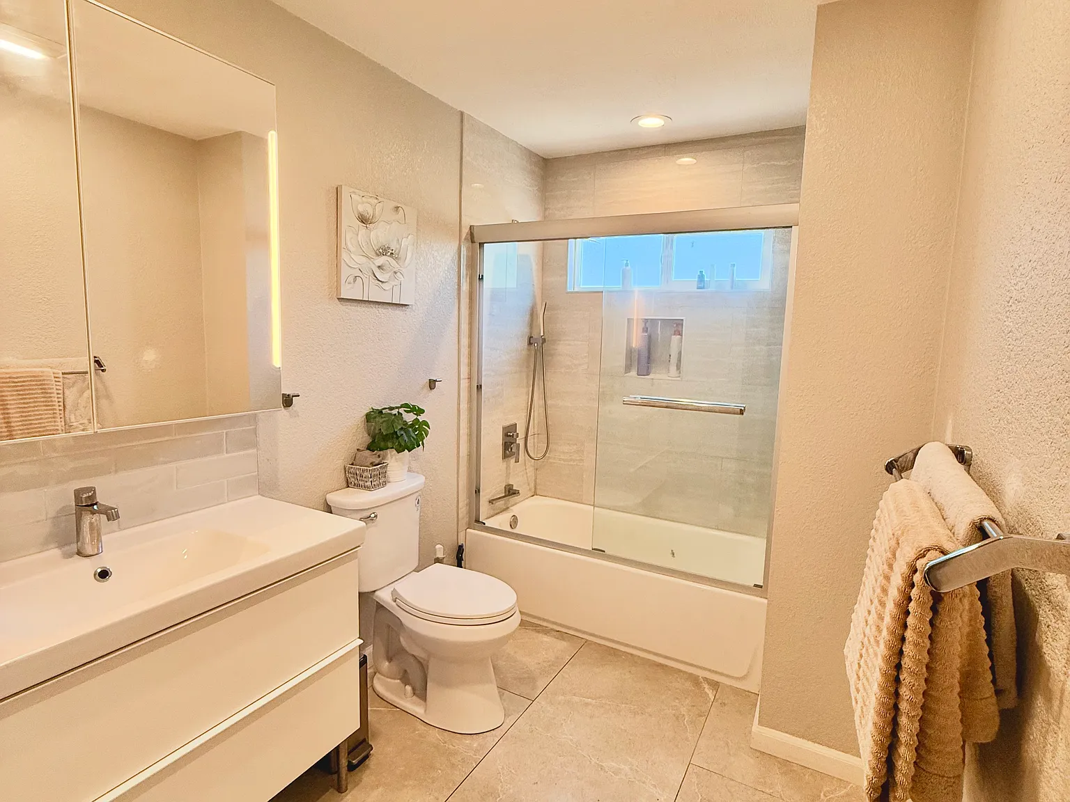 4 bed, 1463 sqft, $4,800 — Photo 3