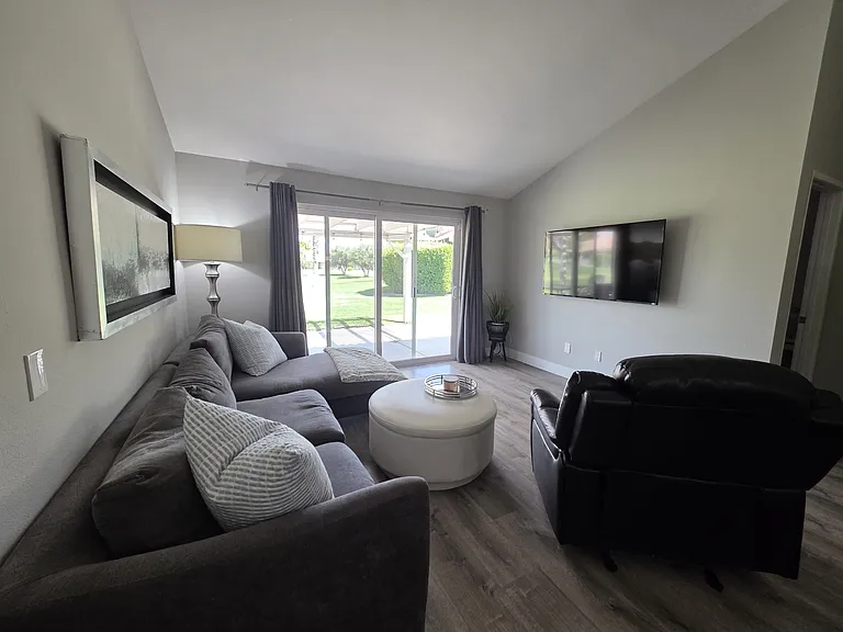 44200 E Sundown Crest Dr — Photo 7
