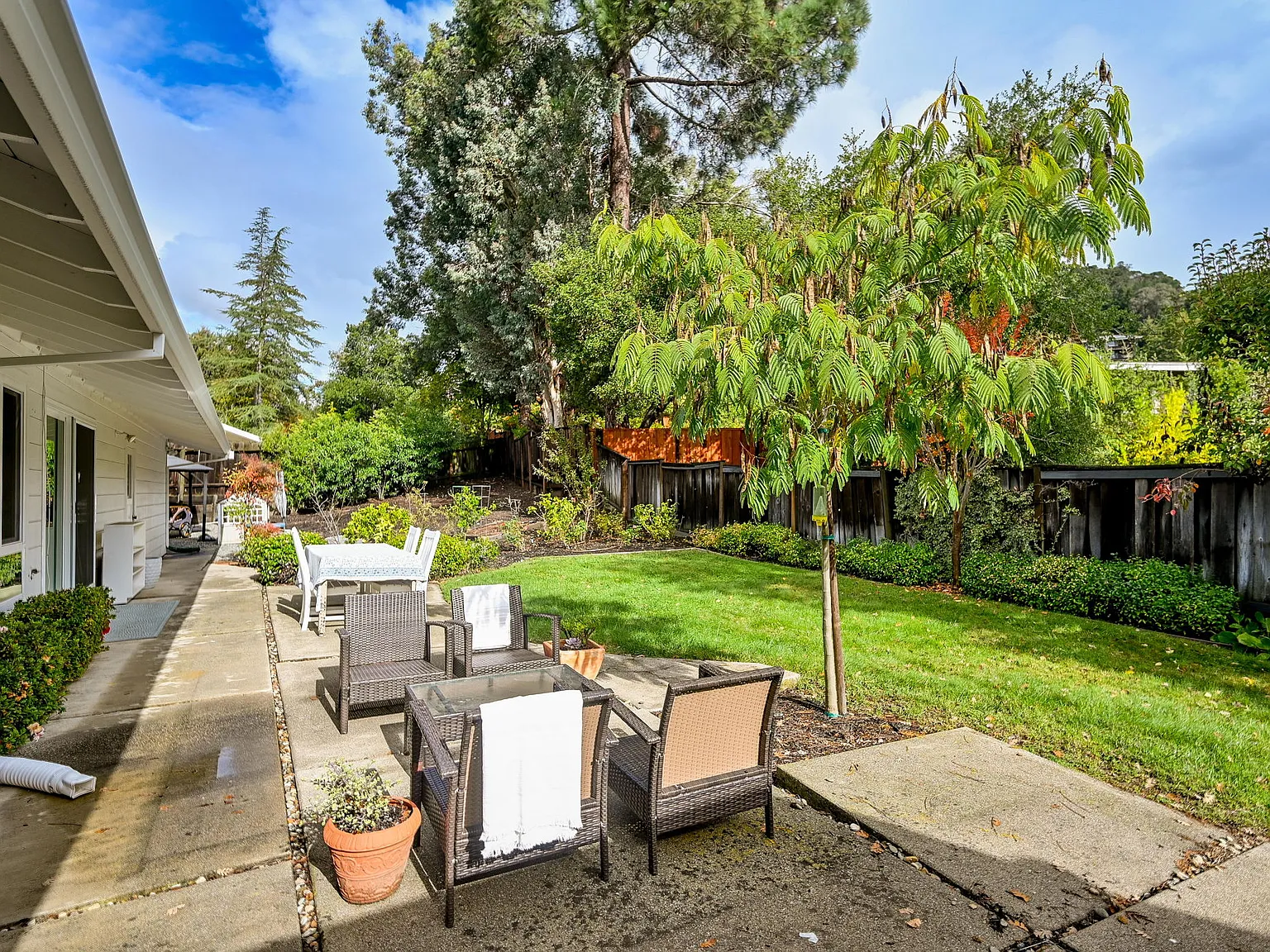 3 bed, 1740 sqft, $6,000 — Photo 4