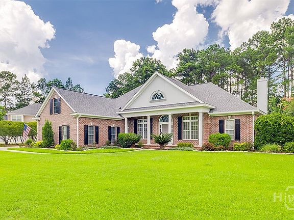 2nd image of 33 Lake Heron Court W