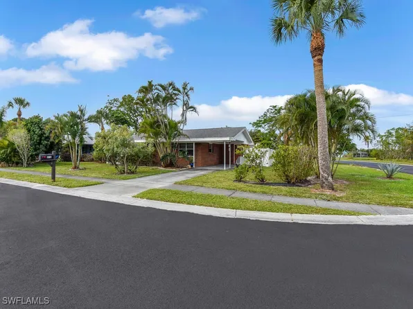 6516 Winkler Rd, Fort Myers, FL 33919