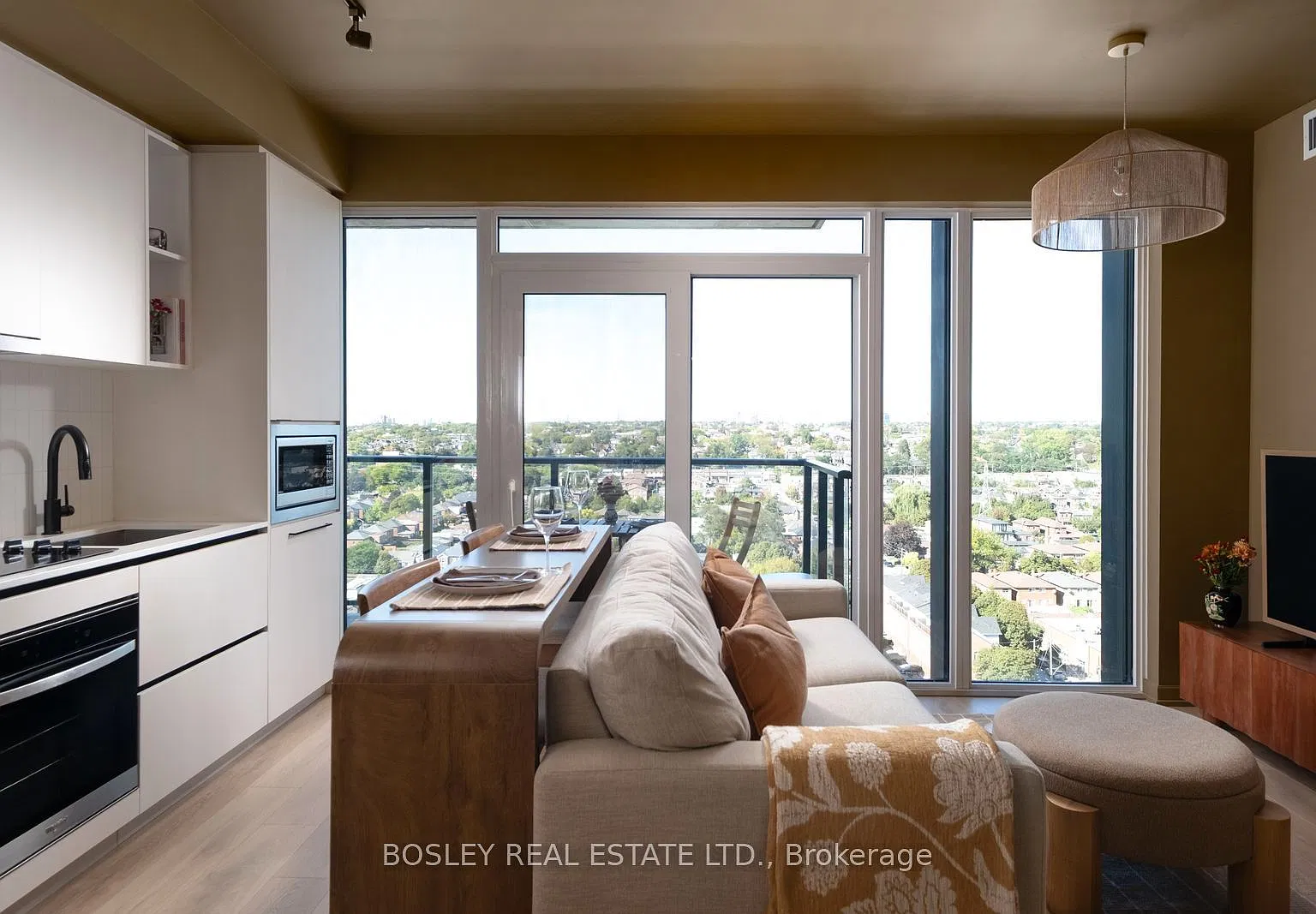 2 bed, $2,950 — Photo 1