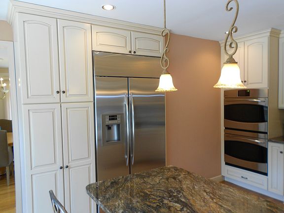 4th image of 16 Dunhill Dr