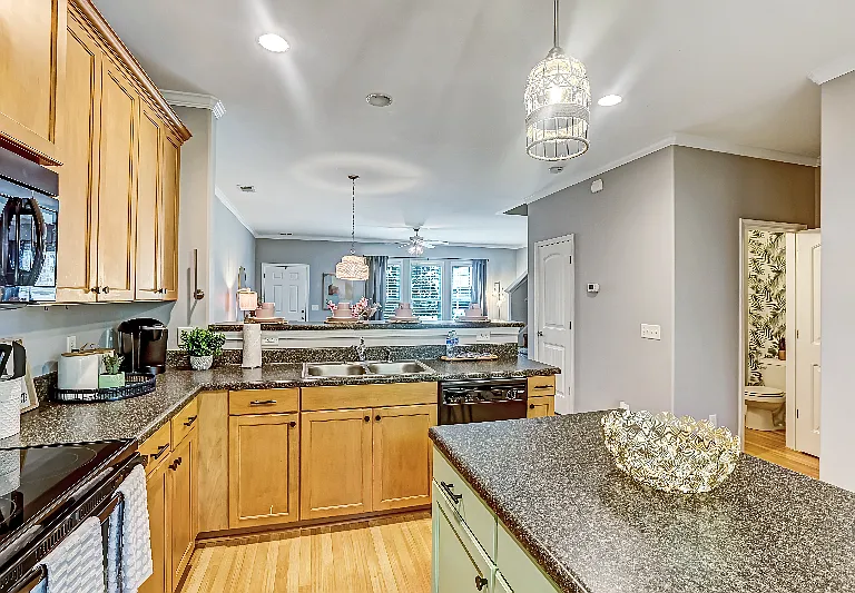 125 Acapella Ave — Photo 7