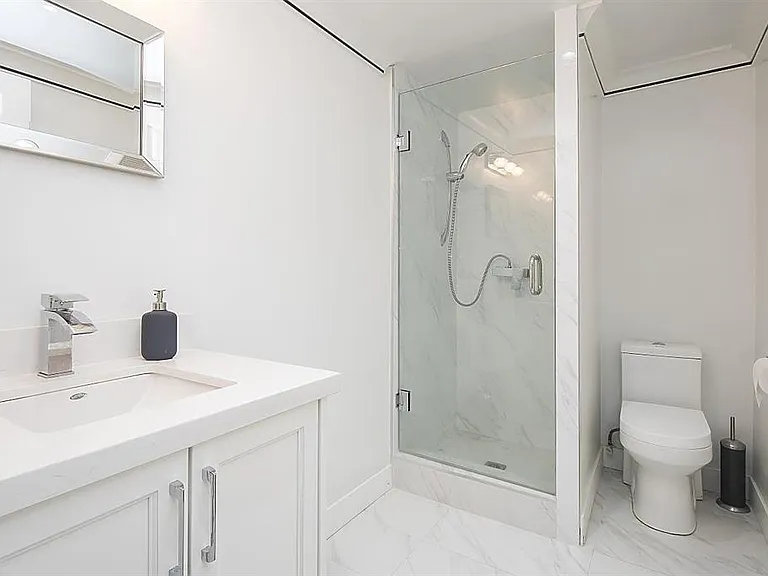 5530 Greenleaf Rd — Photo 19