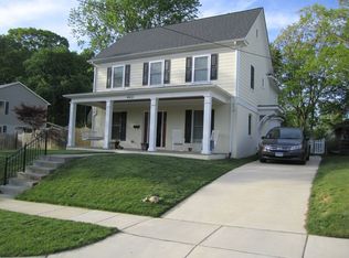 4421 Brookfield Dr, Kensington, MD 20895