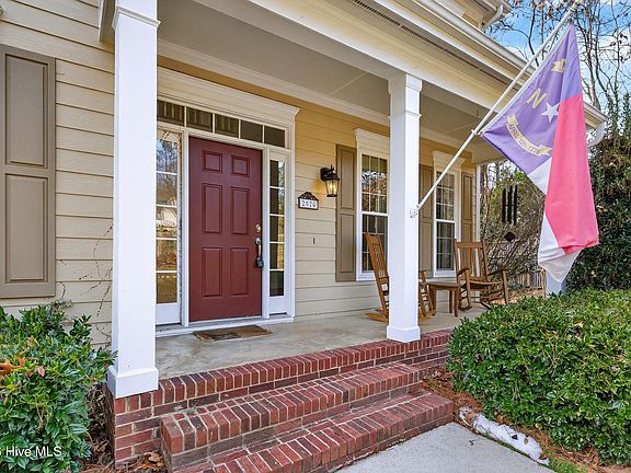 5th image of 2020 Gardenbrook Drive