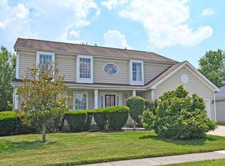 8032 Winters Ln, Mason, OH 45040