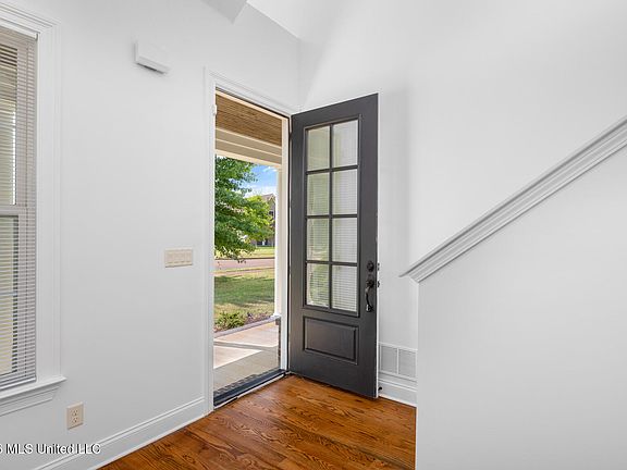 5th image of 4656 W Dublin