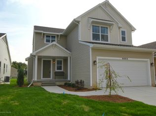 6694 Cotswald Dr, Grand Ledge, MI 48837