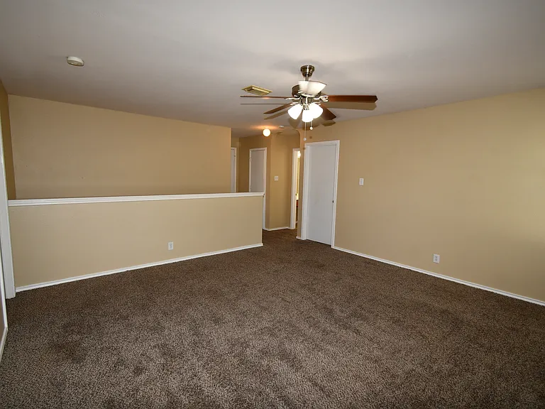 8834 Ridgefront — Photo 10