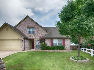 103 E Helena Pl, Broken Arrow, OK 74012