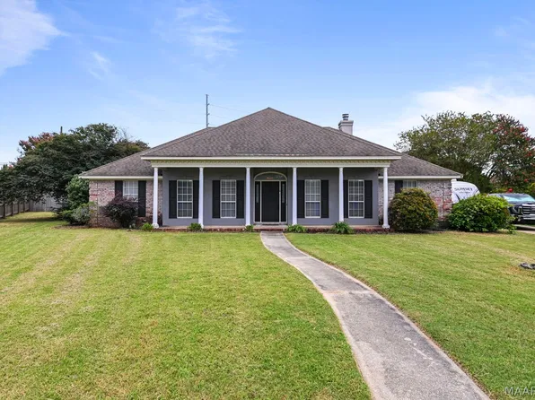 1806 Hampstead Ct, Prattville, AL 36066