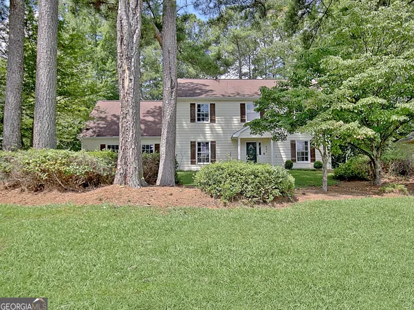 401 Walnut Grove Rd, Peachtree City, GA 30269