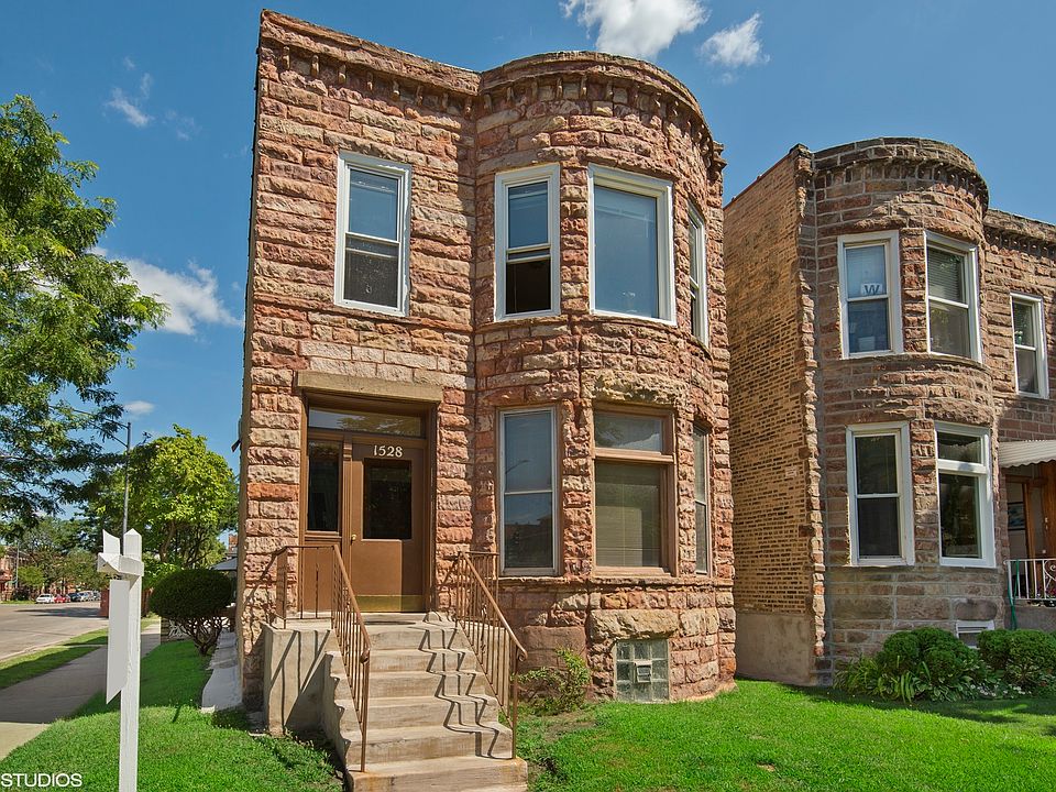 1st image of 1528 W Balmoral Ave