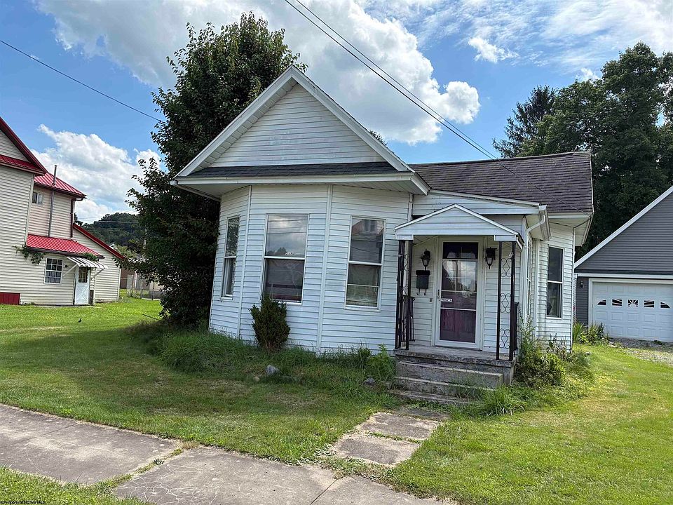 1st image of 25 Pinnell St