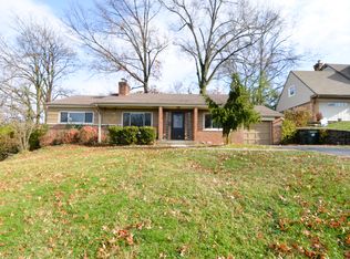 6516 Ridge Cir, Cincinnati, OH 45213
