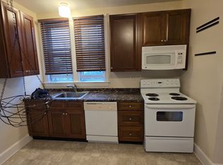 1 S Main St #4, Richlandtown, PA 18955
