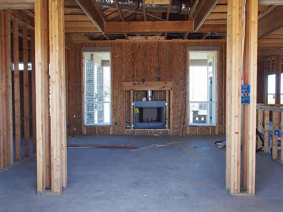 5th image of 8119 Green Dr