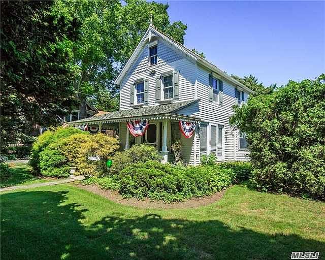 55 Railroad Ave, Center Moriches, NY 11934 Zillow
