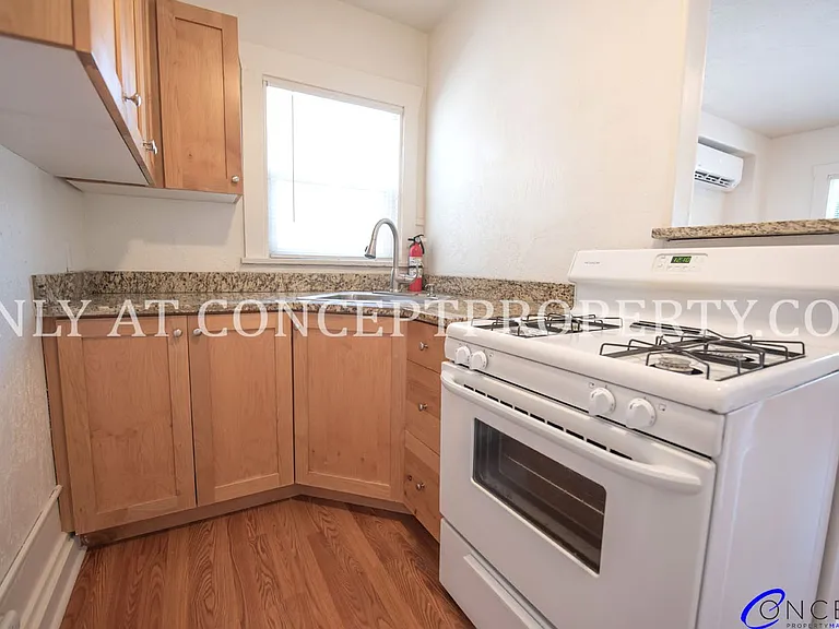 East Cliff — Photo 61