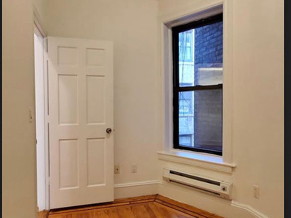5th image of 439 W 51st St APT 2w
