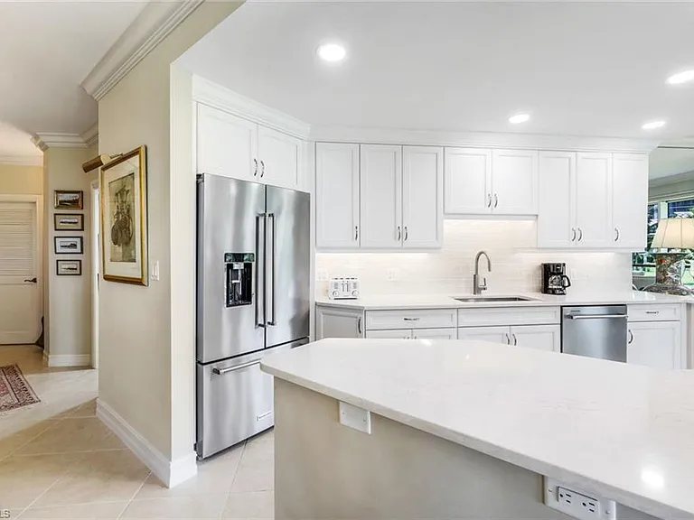 4901 Gulf Shore Blvd N #104 — Photo 4