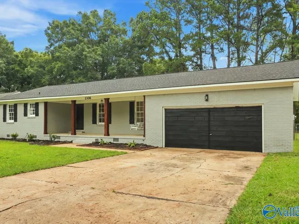 1306 Garth Ave SW, Decatur, AL 35601