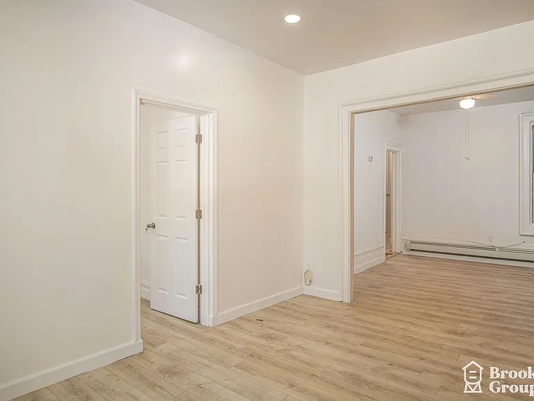 1814 Church Ave #1 — Photo 4