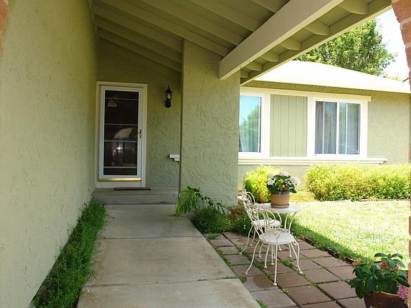 2nd image of 2395 Cimarron Dr
