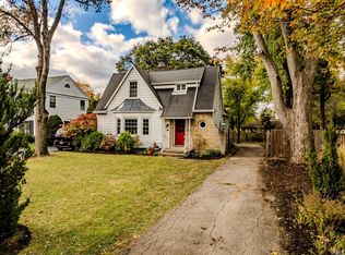 223 N Riley Rd, Muncie, IN 47304