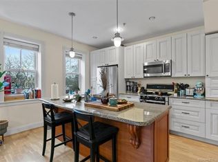 629 Chapel St #5A, New Haven, CT 06511