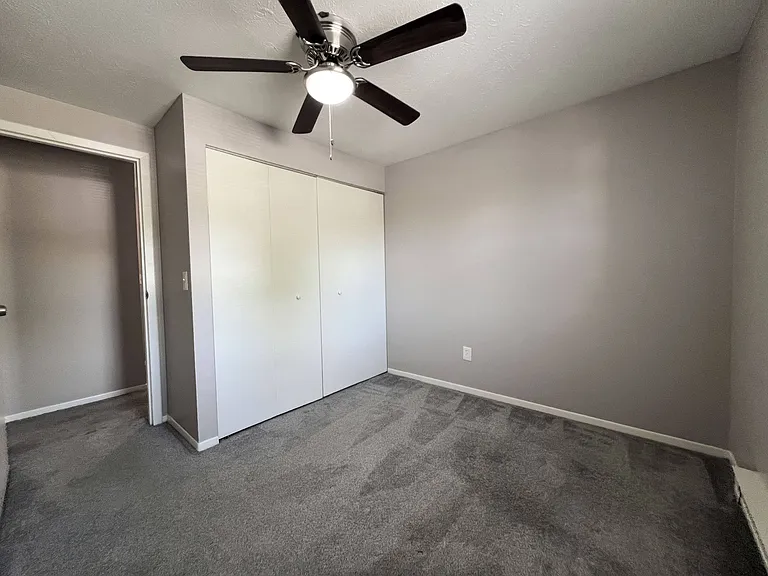 Stoney Creek Apartments — Photo 24