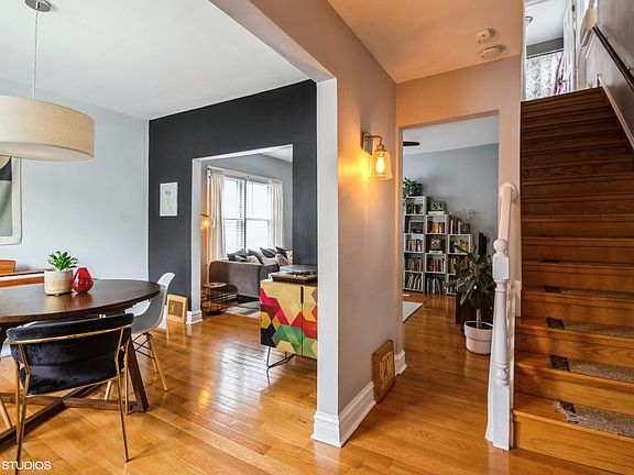 3rd image of 4718 W Waveland Ave