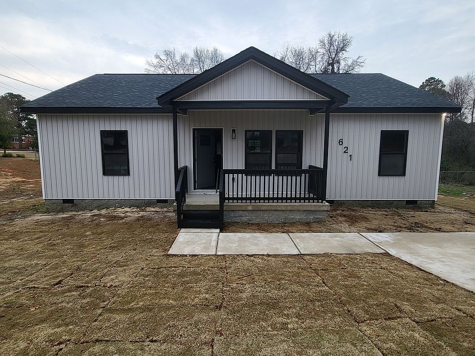 1st image of 621 Anders Dr