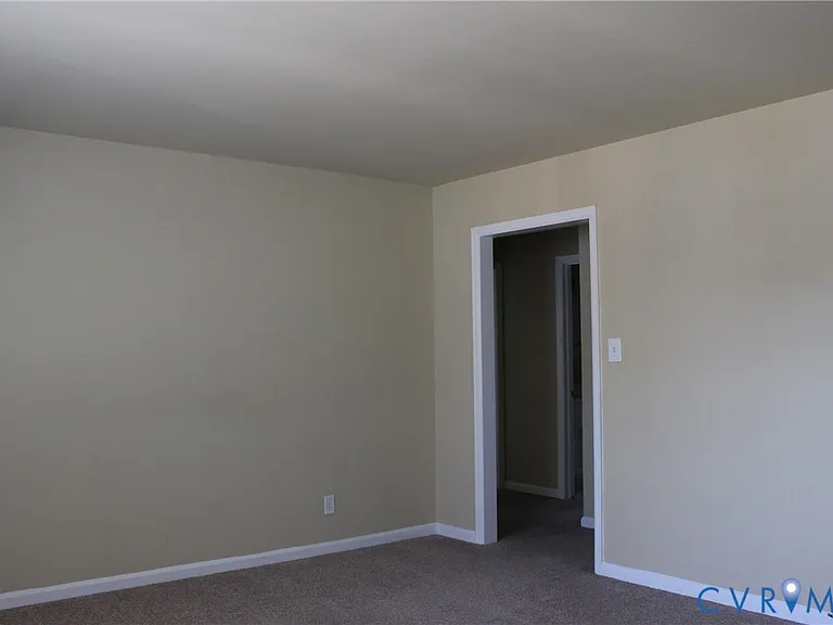 110 Dupuy Ave — Photo 4