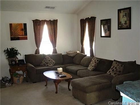 2nd image of 2166 Wexford Way