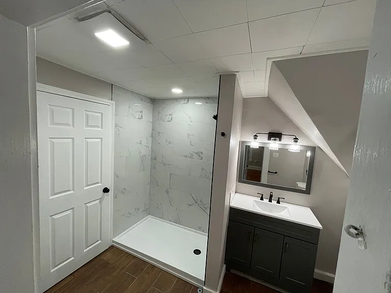 S Beech St — Photo 10