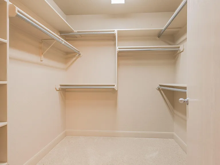 139 Georgia Pl — Photo 18
