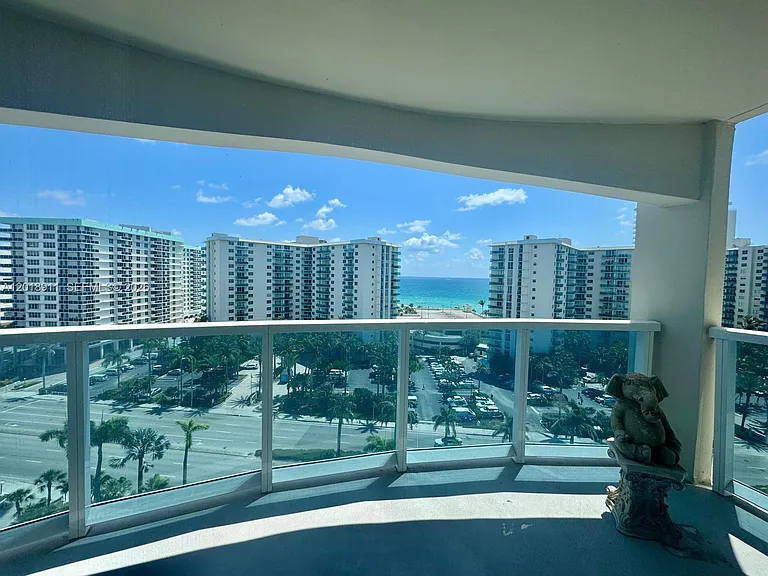 3800 S Ocean Dr #1114 — Photo 28