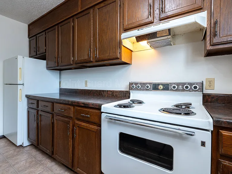 Midtown Place Apartments — Photo 31